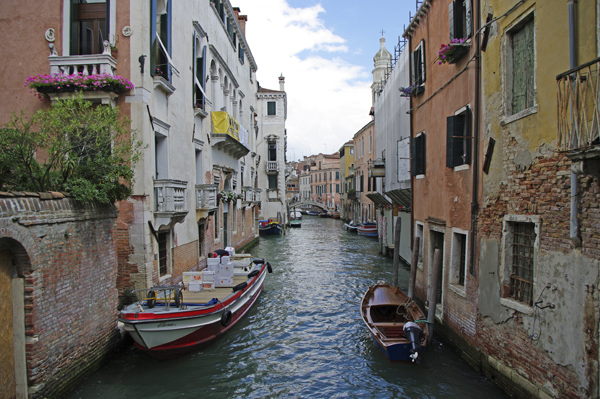 Venice Alley 1